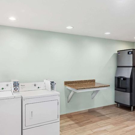 Econo Lodge Waynesboro - Skyline Drive Εξωτερικό φωτογραφία