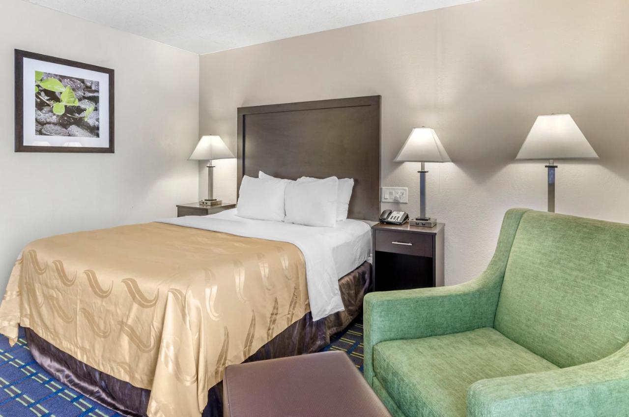 Econo Lodge Waynesboro - Skyline Drive Εξωτερικό φωτογραφία