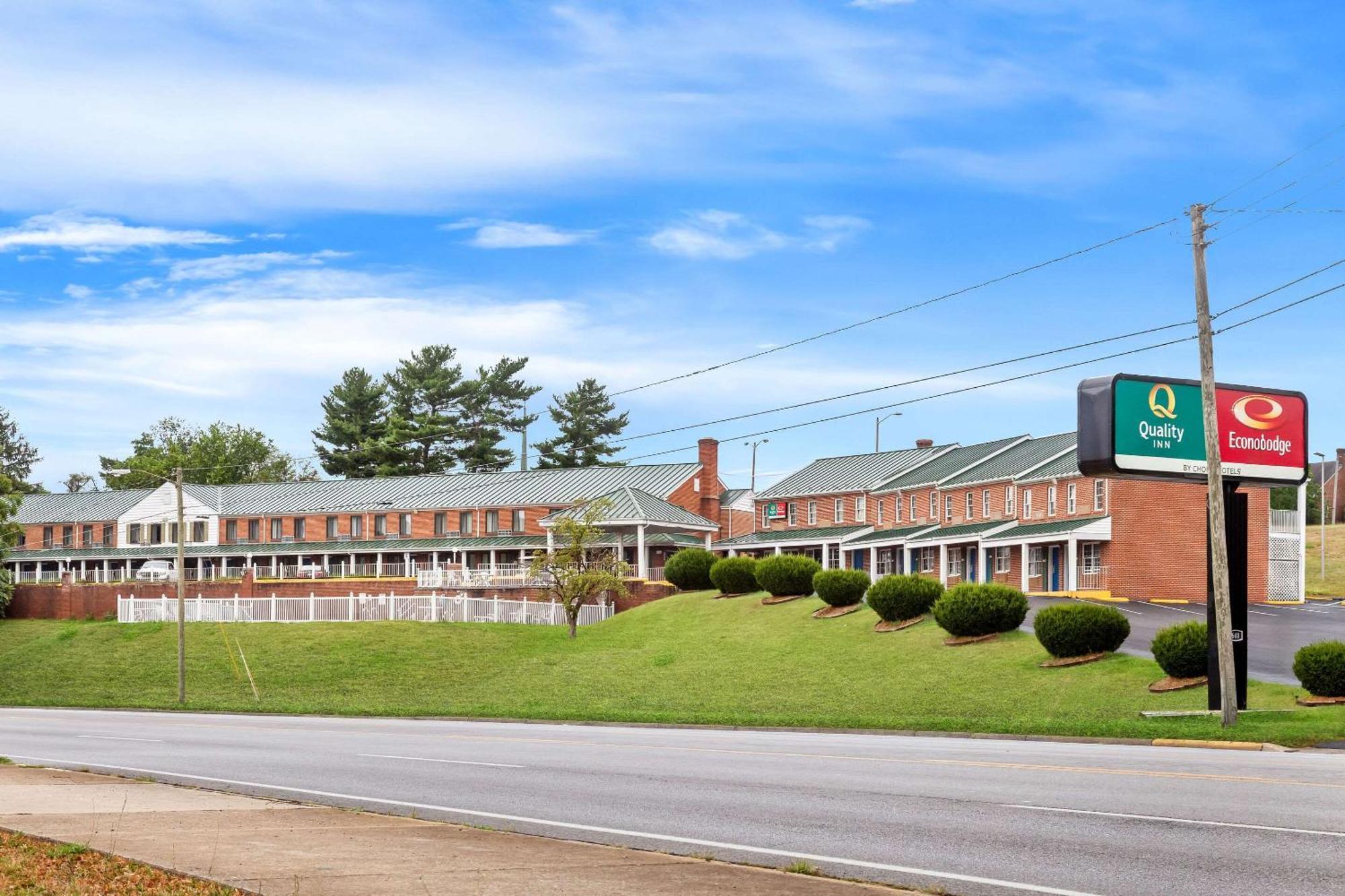 Econo Lodge Waynesboro - Skyline Drive Εξωτερικό φωτογραφία